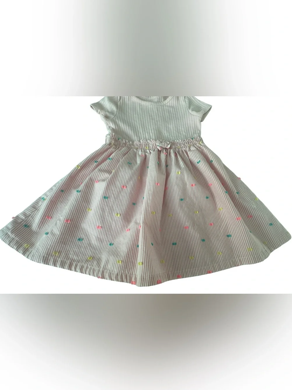 Wonder Nation girl’s dress features a striped poplin skirt.  Size 3T.